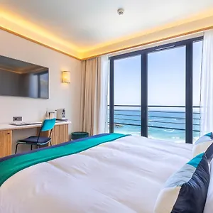 Le Cafe De Paris Hotel Biarritz